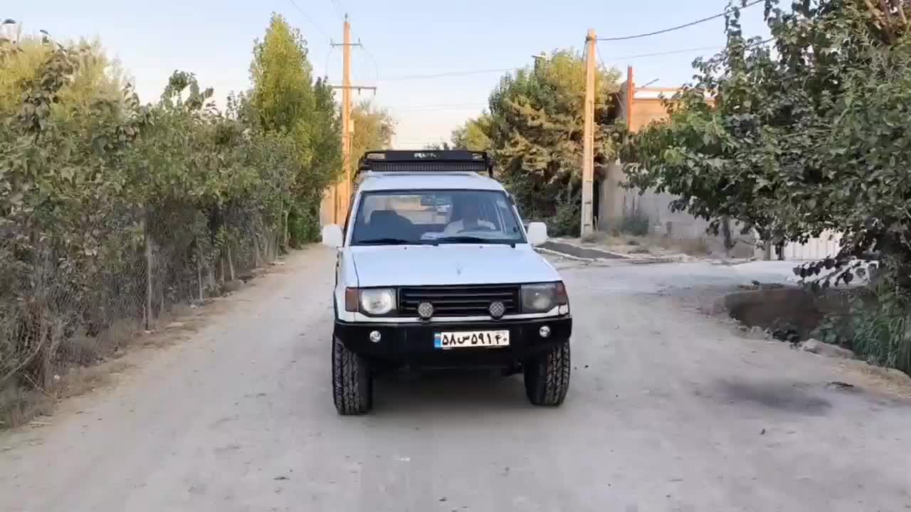 خودرو میتسوبیشی، پاجرو چهار درب آگهی ann_19520223