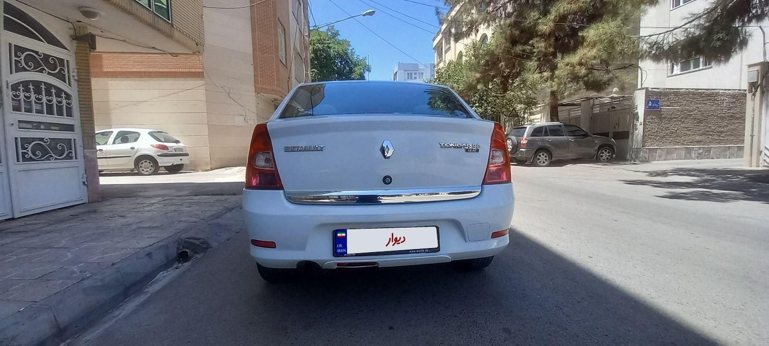 رنو تندر 90 پلاس اتوماتیک - 1397