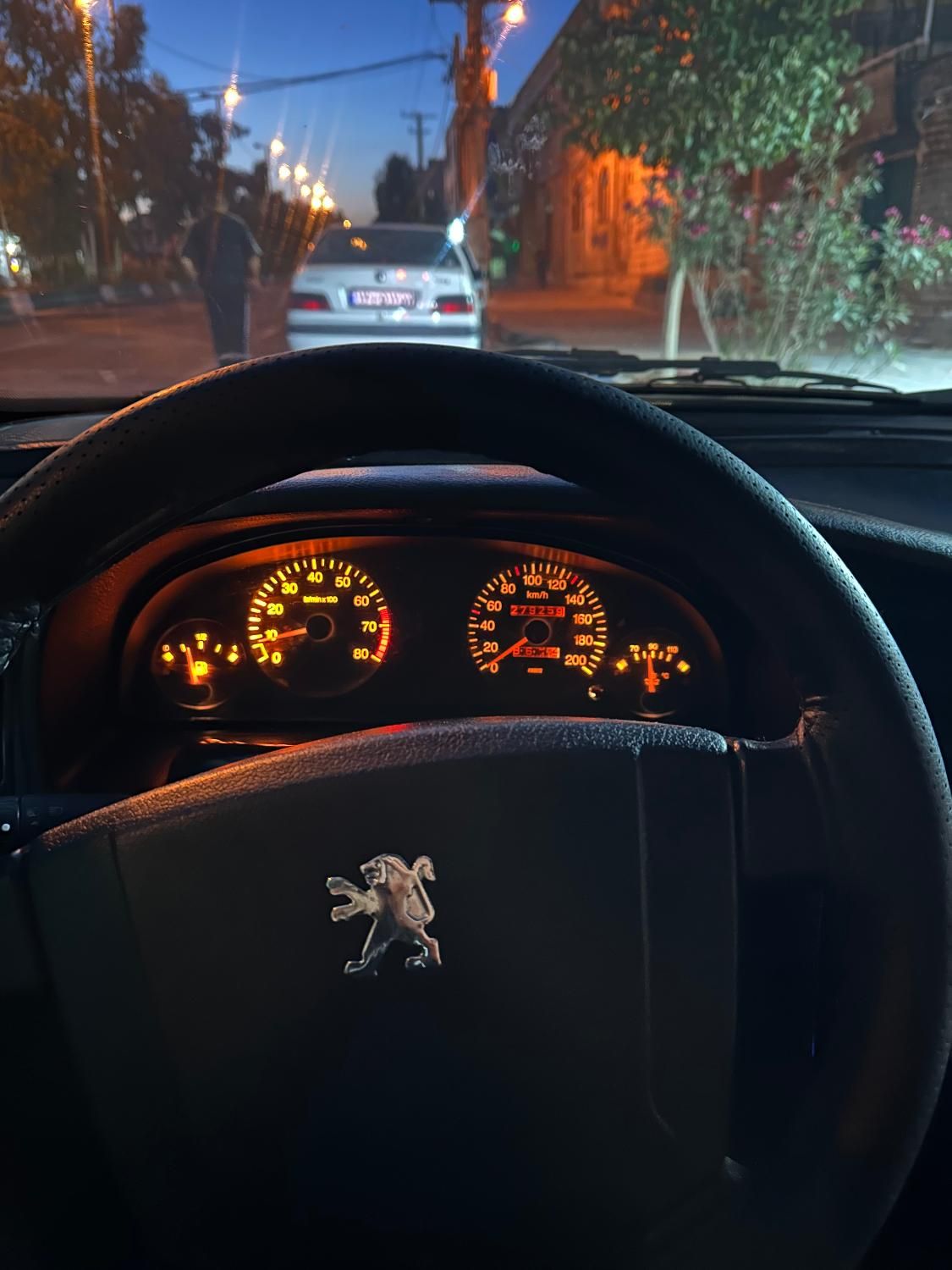 پژو 405 GLX - 1383