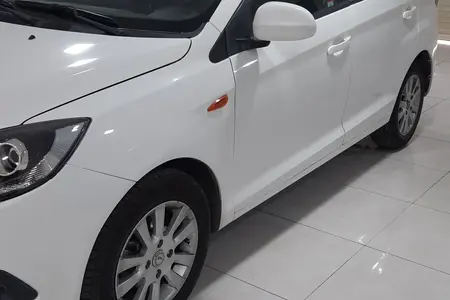 ام وی ام 315 صندوقدار اسپرت دنده‌ای - 1395