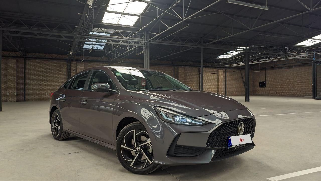 ام جی GT اتوماتیک - 2024