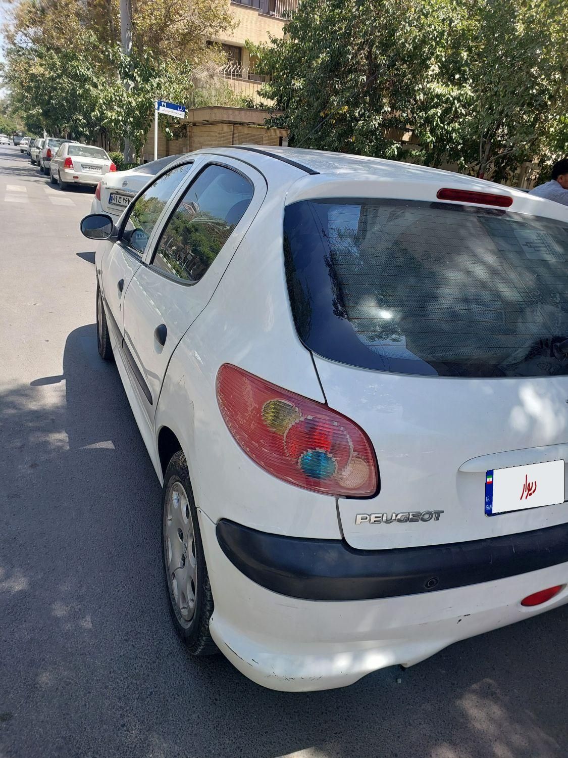 پژو 206 تیپ 2 - 1396