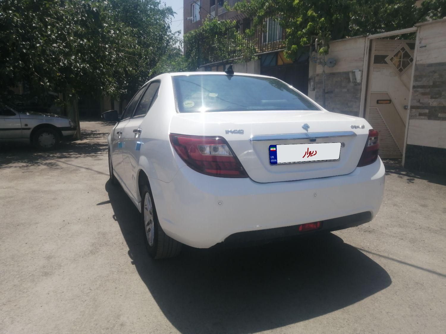 دنا پلاس تیپ ۲ سانروف ۴ ایربگ - 1396