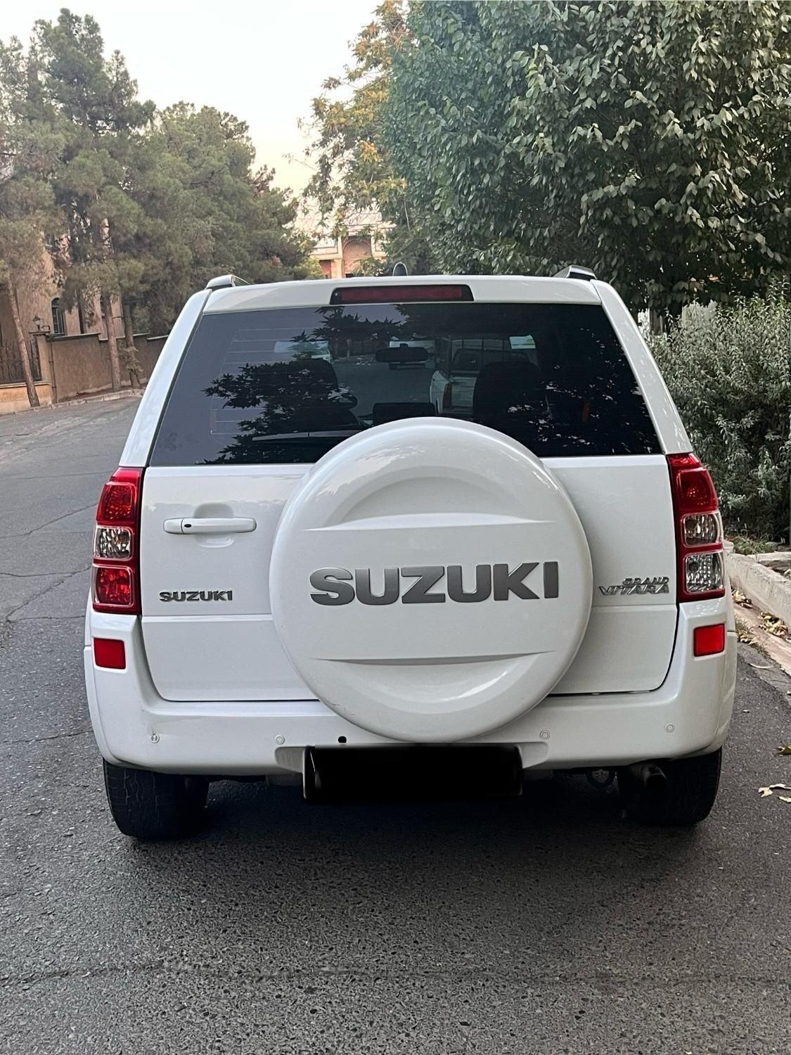 سوزوکی ویتارا ایران خودرو 2400 اتوماتیک - 1397