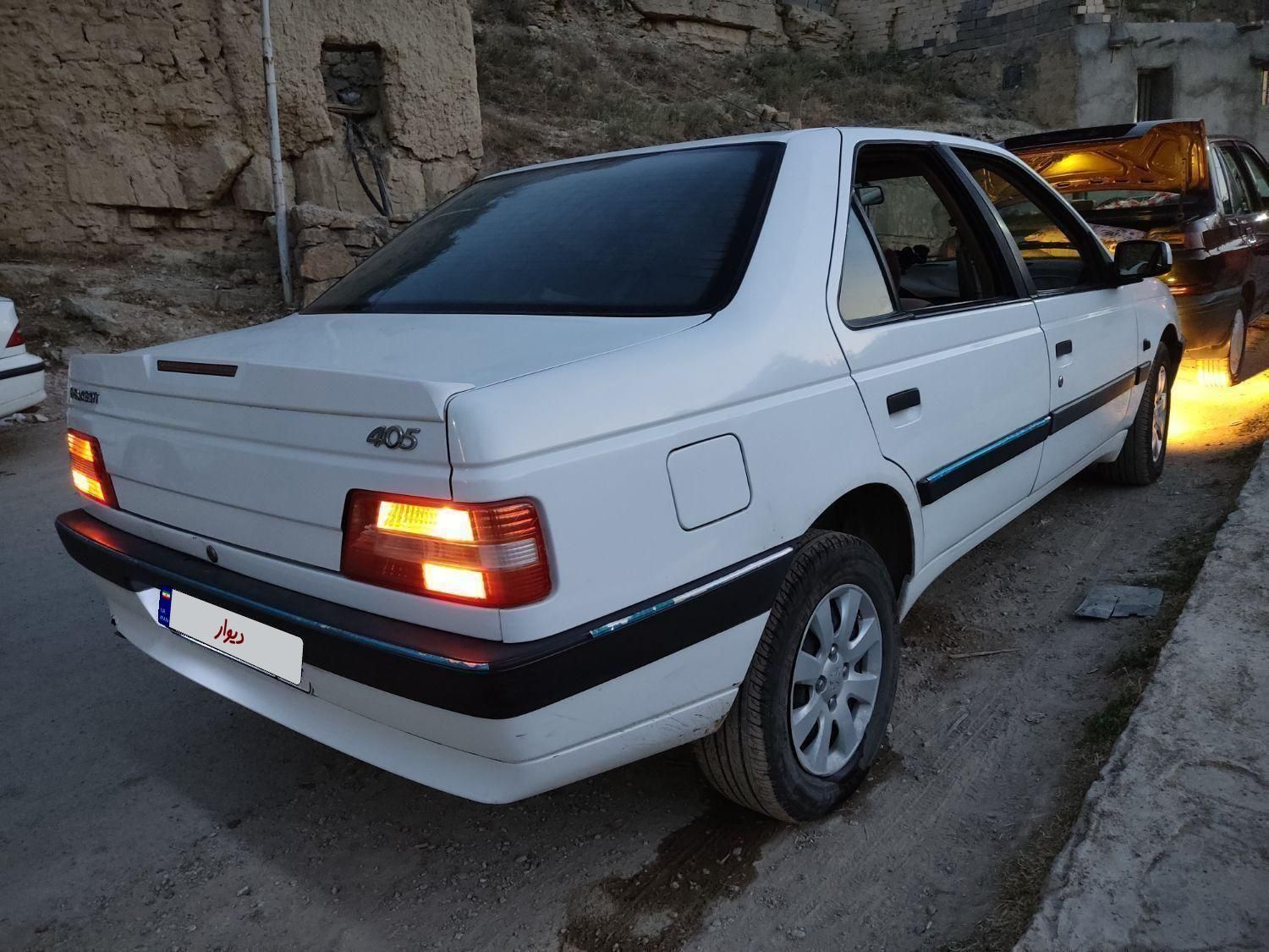 پژو 405 SLX بنزینی TU5 - 1391