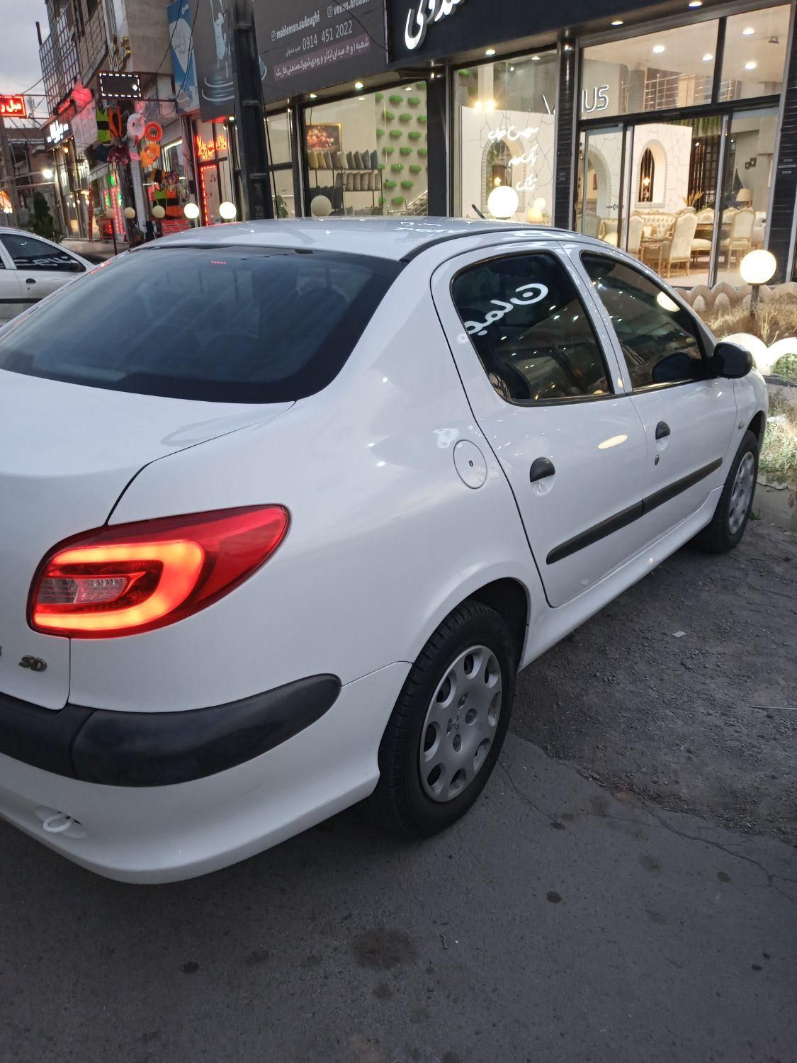 پژو ۲۰۶ صندوق دار v8 - 1394