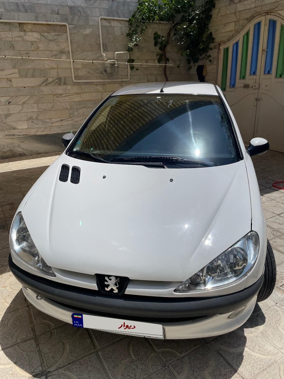 پژو ۲۰۶ صندوق دار v8 - 1397