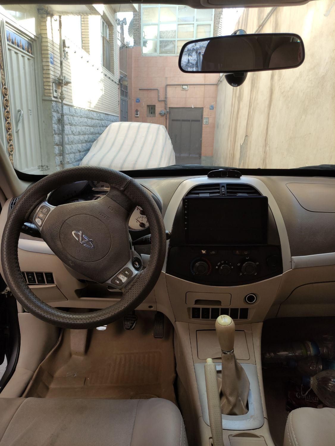 ام وی ام X33 دنده‌ای ساده - 1390
