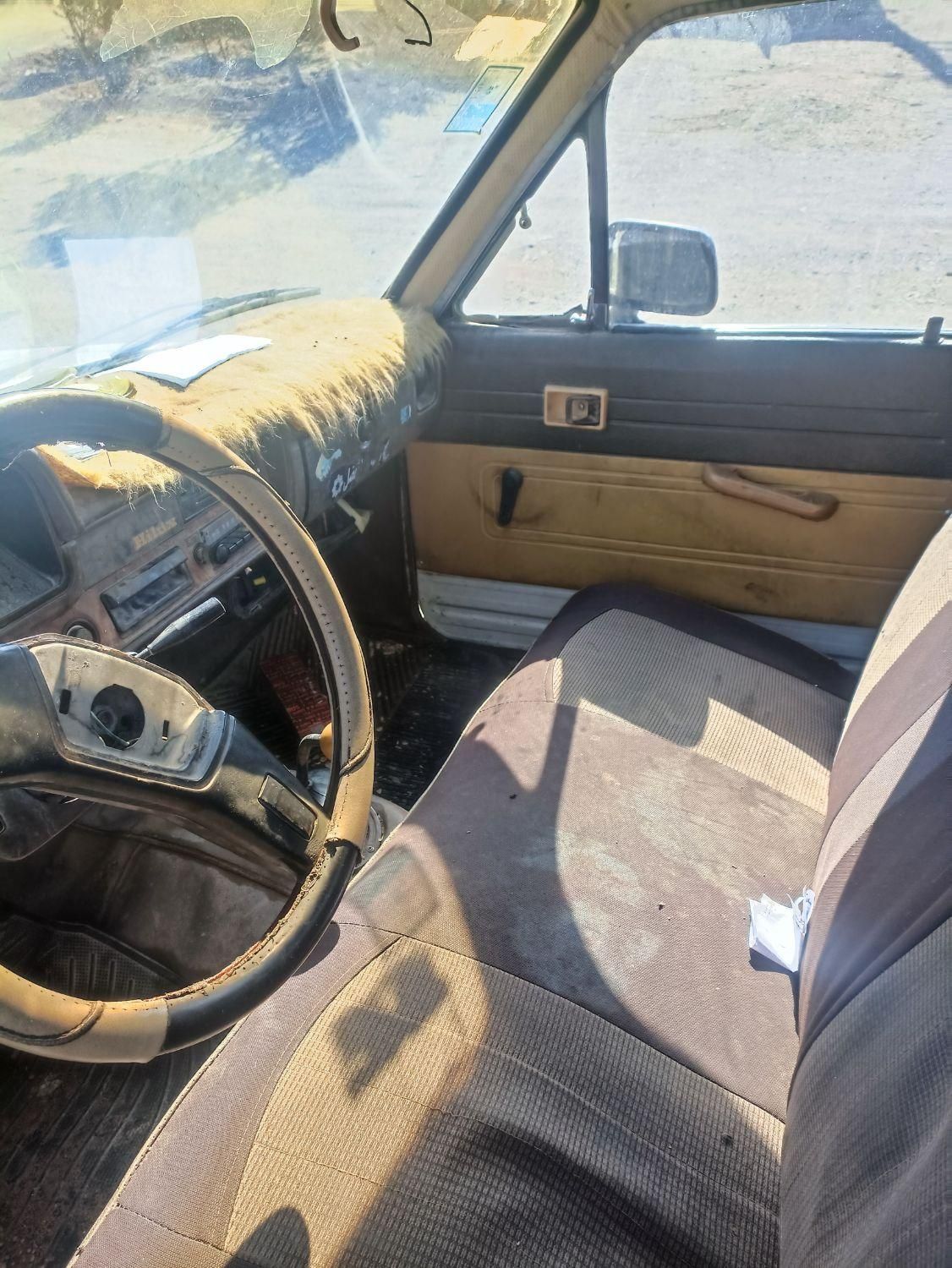 تویوتا کمری XLE - 1402