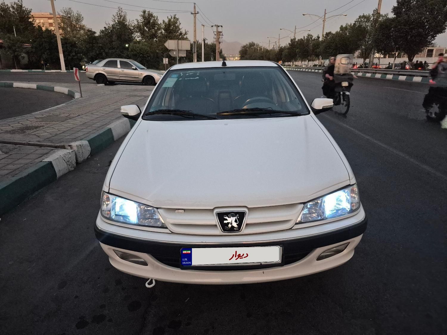 خودرو پژو، پارس آگهی ann_19521652