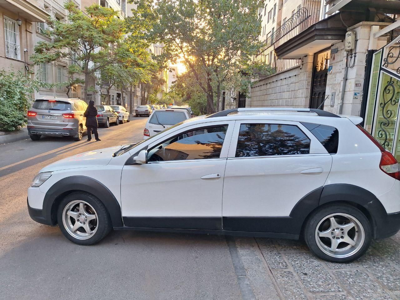 دانگ فنگ H30 کراس اتوماتیک - 1397