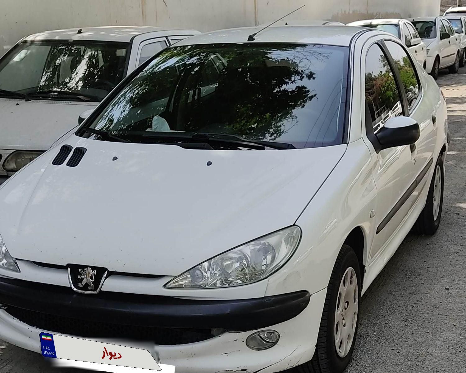پژو ۲۰۶ صندوق دار v8 - 1388