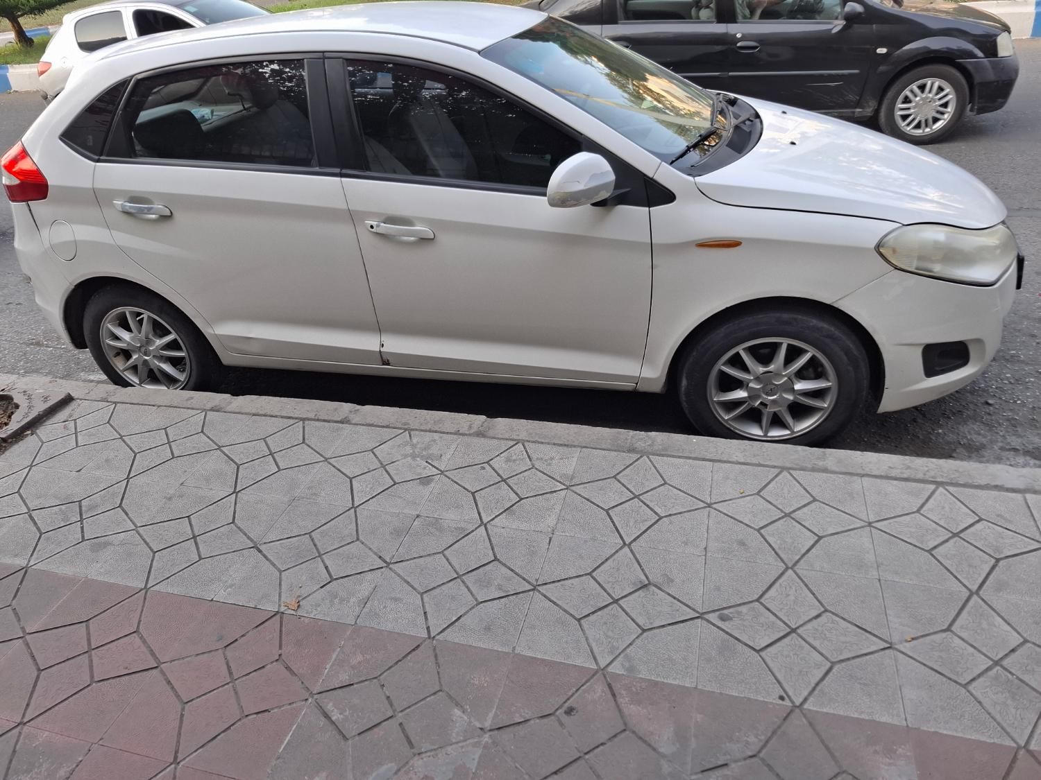 ام وی ام 315 هاچ بک ساده دنده ای - 1393