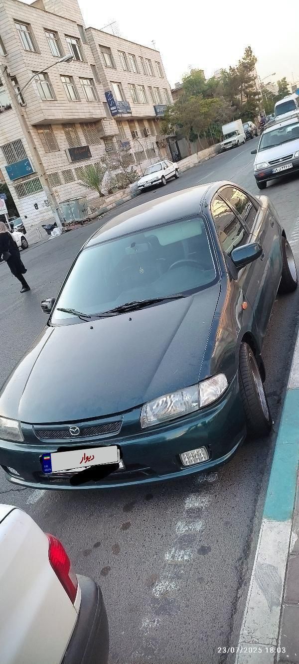 مزدا 323 F - 1380