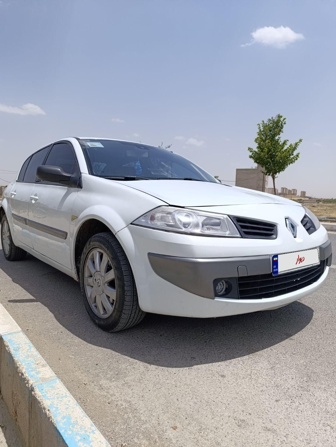 رنو مگان وارداتی اتوماتیک 2000 - 2008