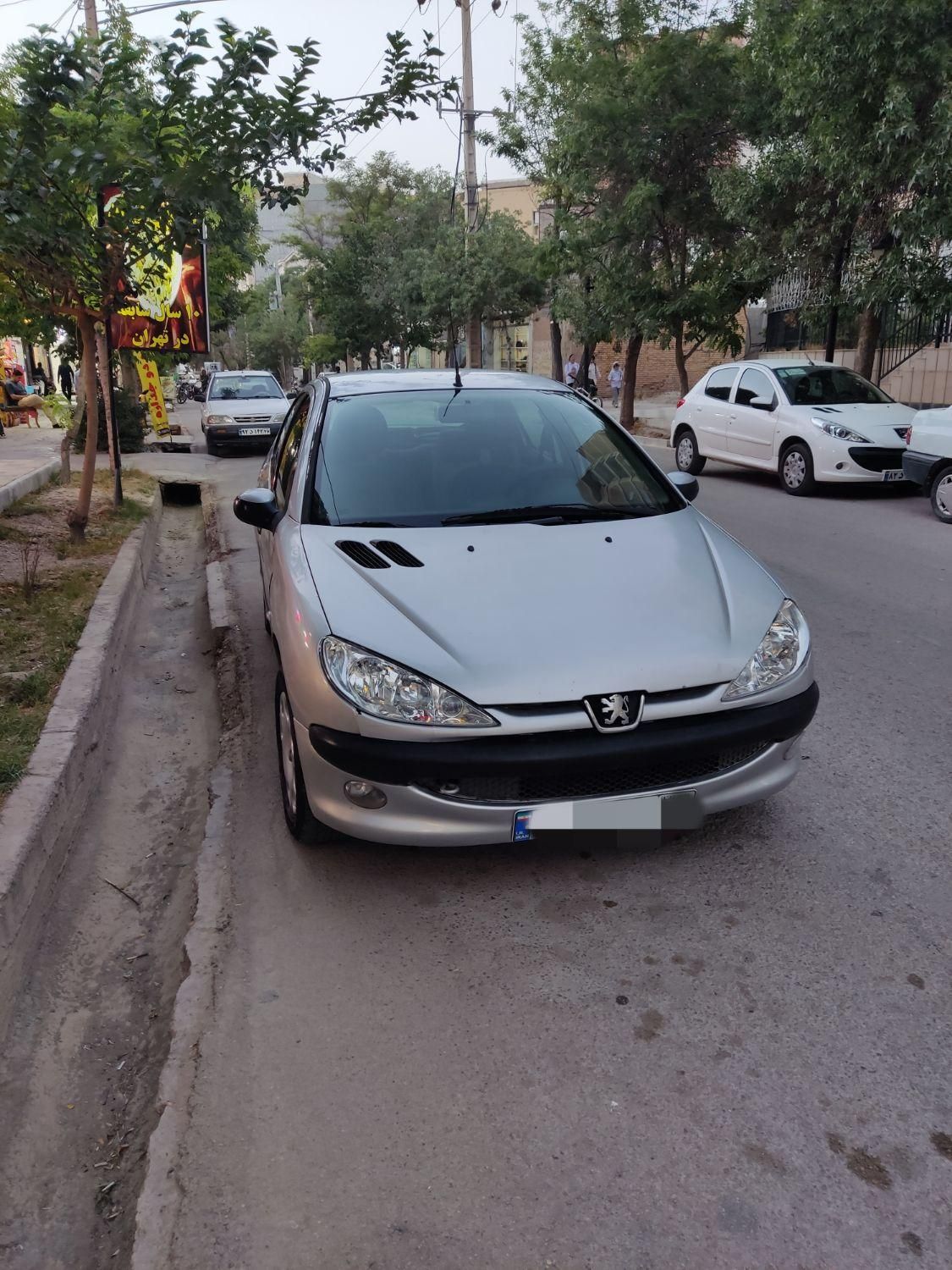 پژو ۲۰۶ صندوق دار v8 - 1387