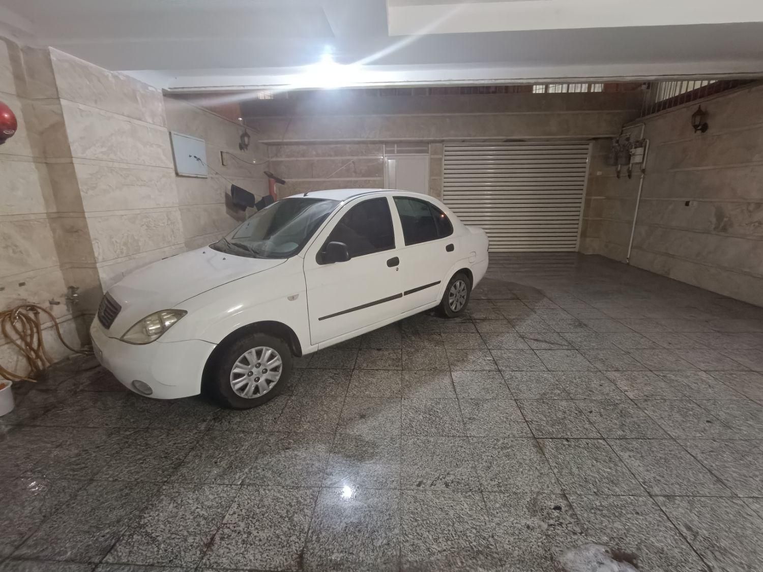 تیبا صندوق دار SX - 1400