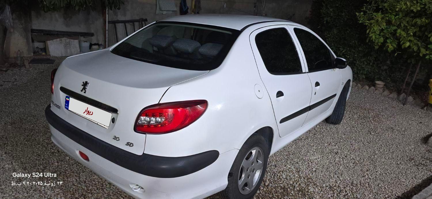 پژو ۲۰۶ صندوق دار v8 - 1395