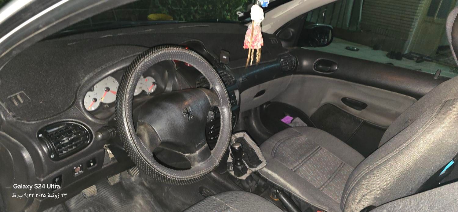 پژو ۲۰۶ صندوق دار v8 - 1395