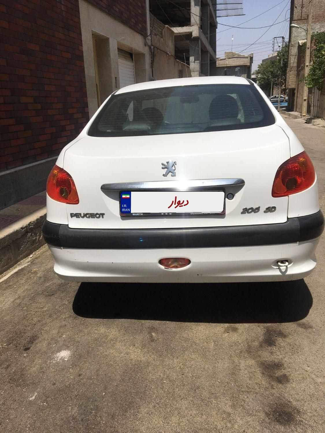 پژو ۲۰۶ صندوق دار v8 - 1390
