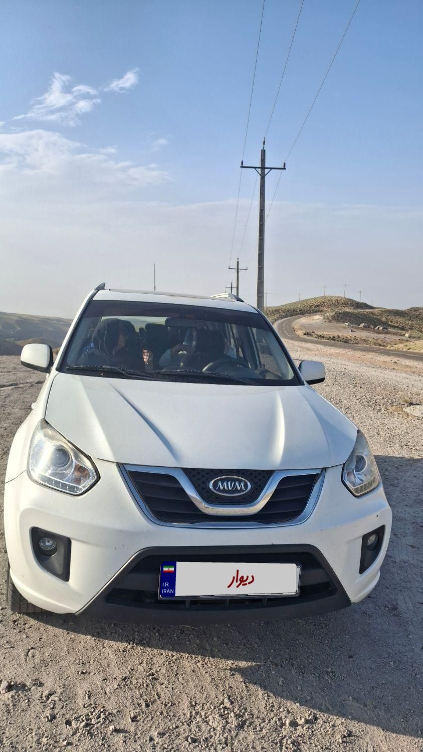 ام وی ام X33 دنده‌ای ساده - 1394
