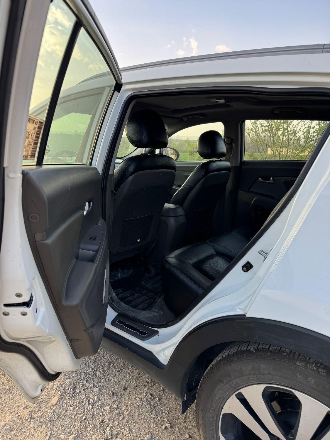 کیا اسپورتیج 4 سیلندر فول 2400cc - 2014