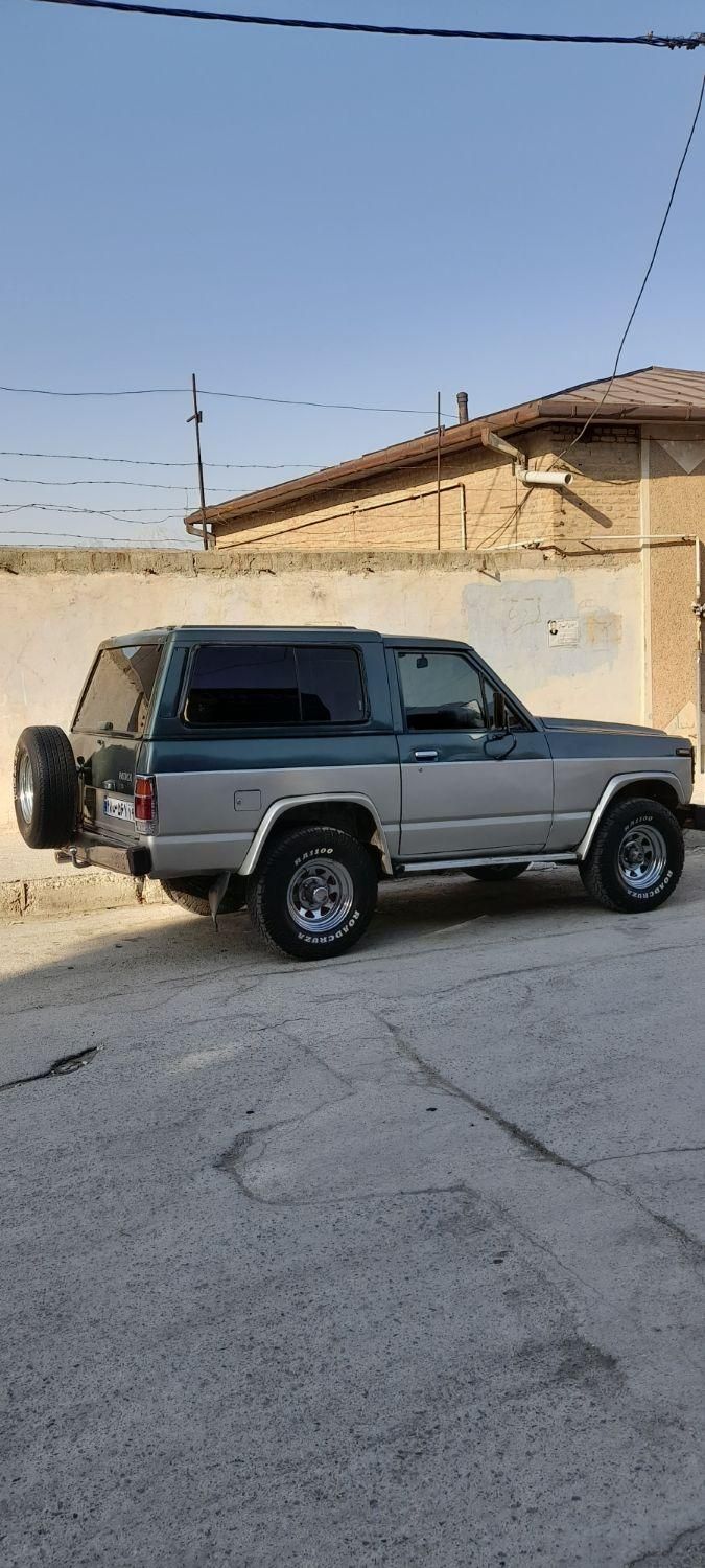 نیسان پاترول دو درب دنده‌ای - 1998
