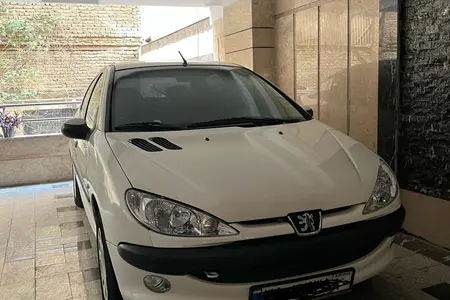 پژو ۲۰۶ صندوق دار v8 - 1389