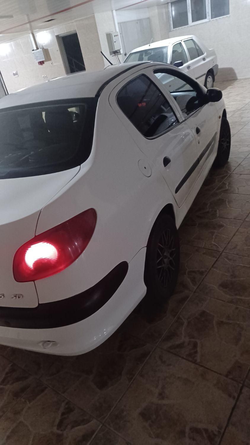 پژو ۲۰۶ صندوق دار v8 - 1394