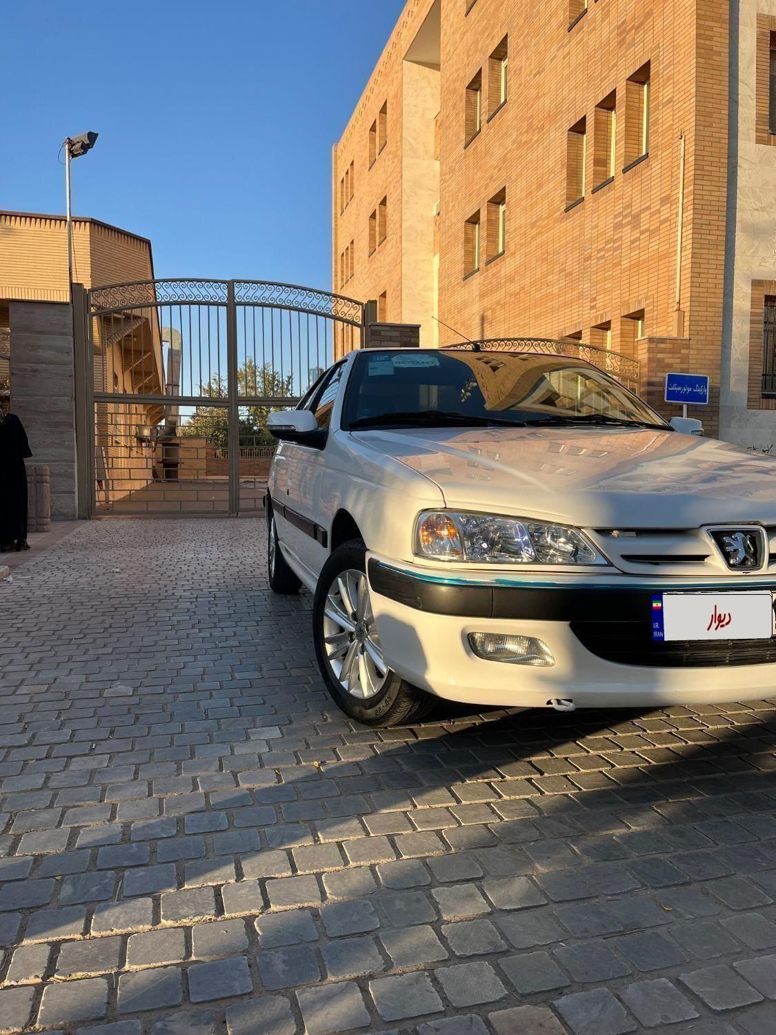 پژو پارس ELX-XU7P سفارشی - 1401