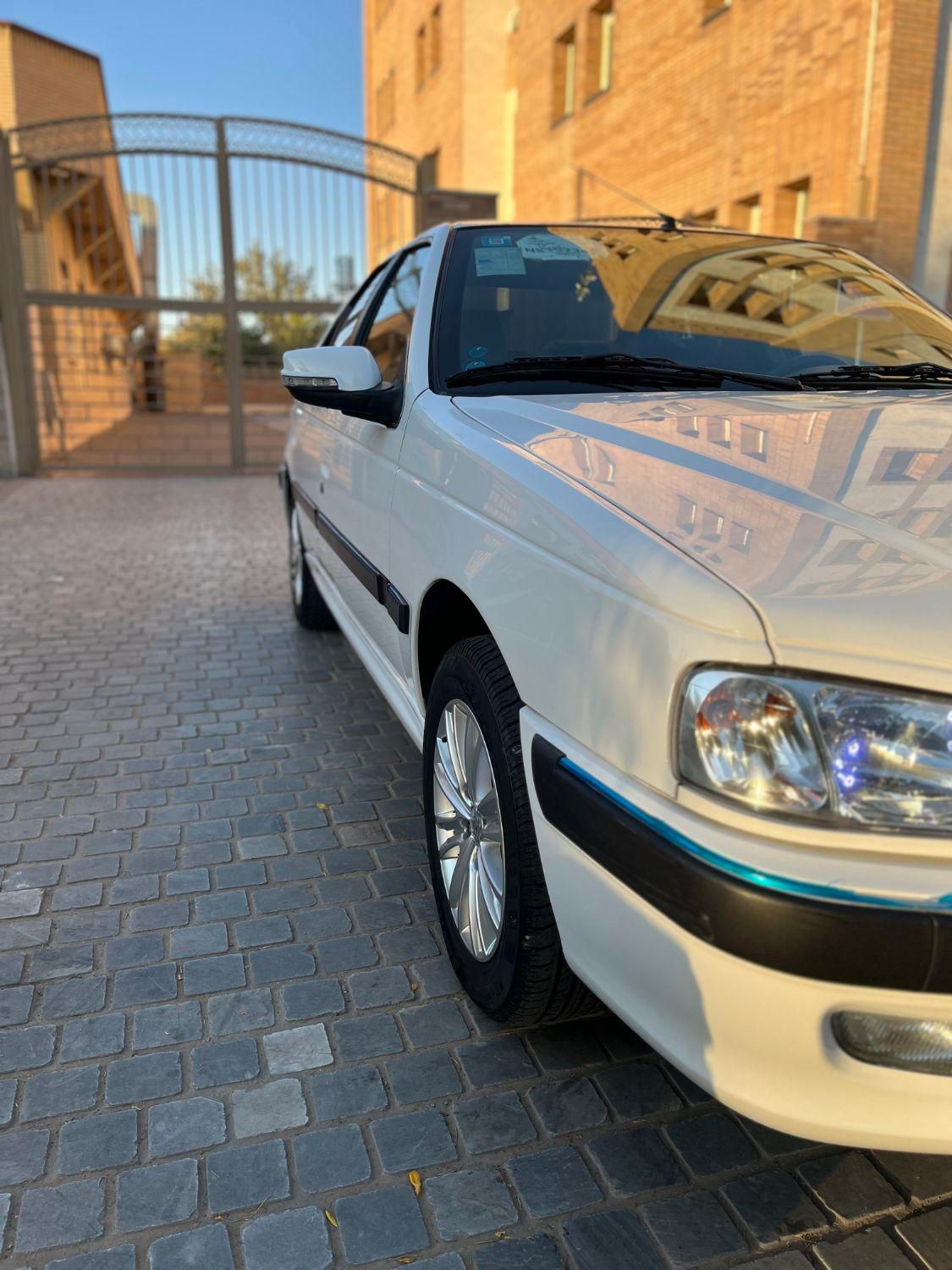 پژو پارس ELX-XU7P سفارشی - 1401