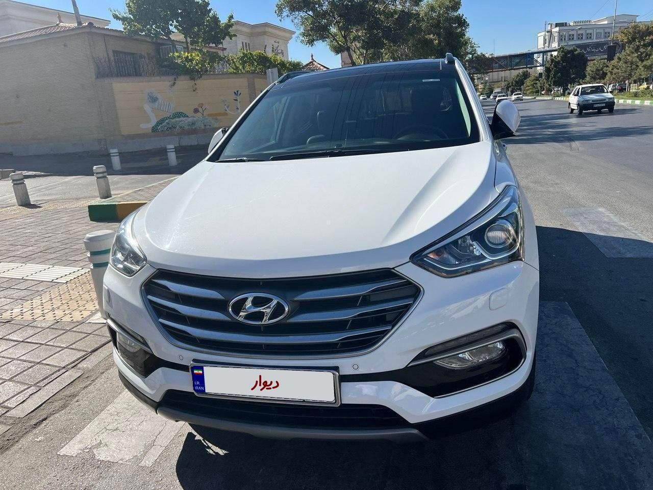 هیوندای سانتافه جی‌ال‌اس ۲.۴ GDI دو دیفرانسیل - 2017