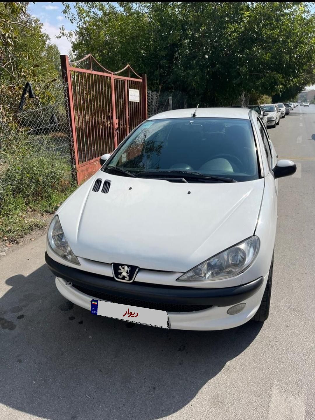 پژو ۲۰۶ صندوق دار v8 - 1396