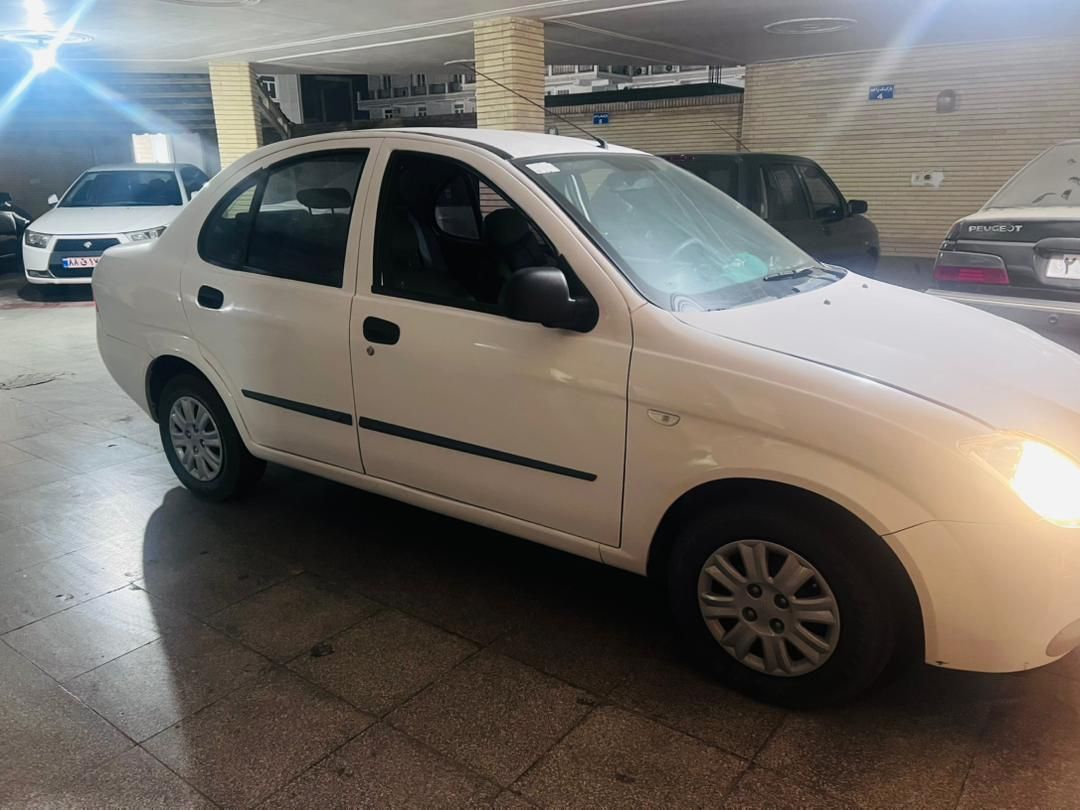تیبا صندوق دار SX - 1399
