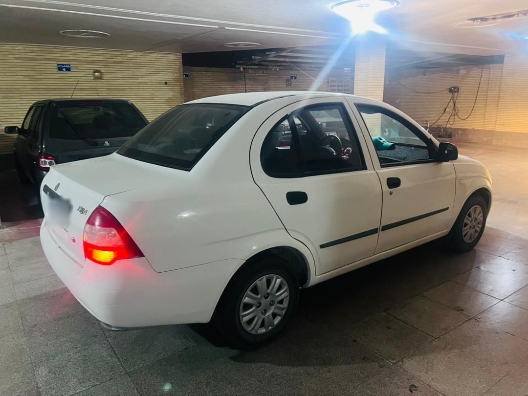 تیبا صندوق دار SX - 1399