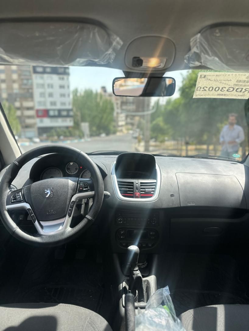 پژو 207 دنده‌ای فرمان هیدرولیک - 1403