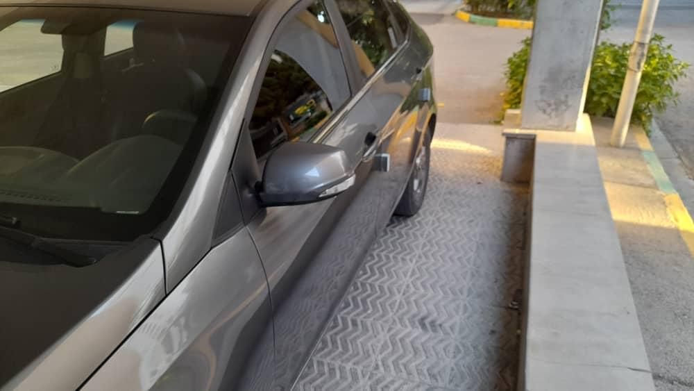 جک J4 اتوماتیک ساده - 1401