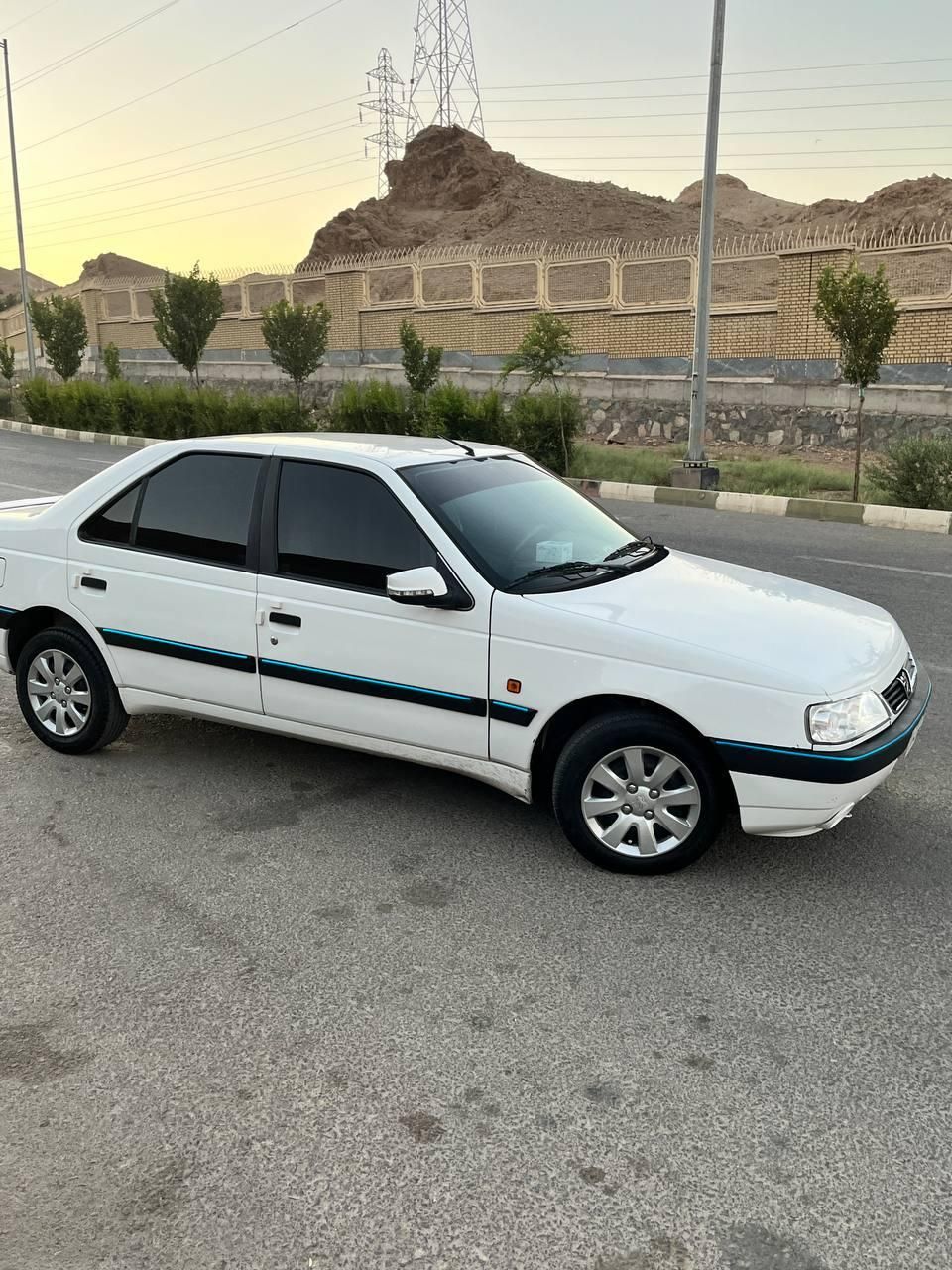 پژو 405 SLX بنزینی TU5 - 1397