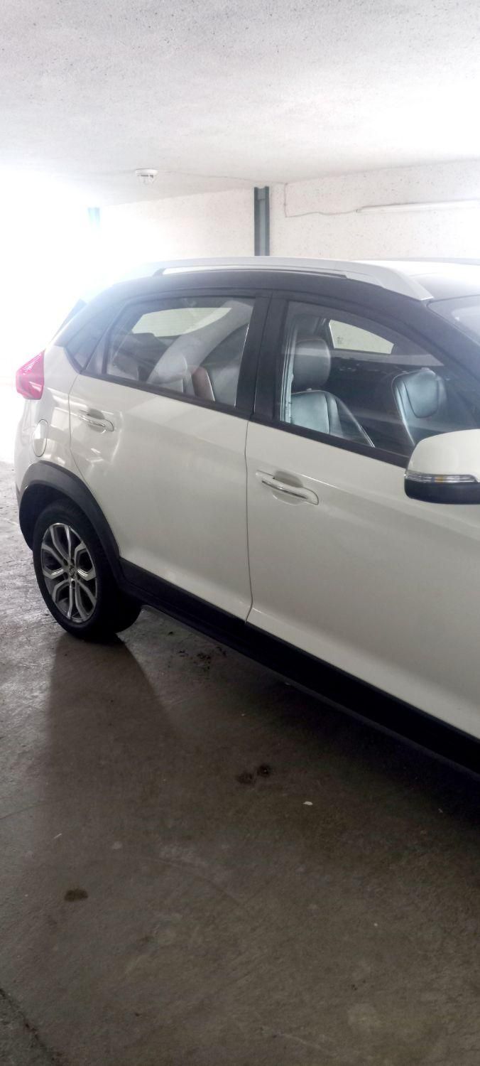 ام وی ام X22 اتوماتیک اسپرت لاکچری - 1400