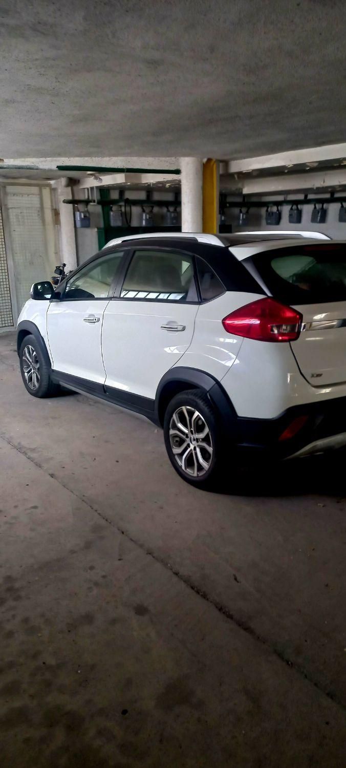 ام وی ام X22 اتوماتیک اسپرت لاکچری - 1400