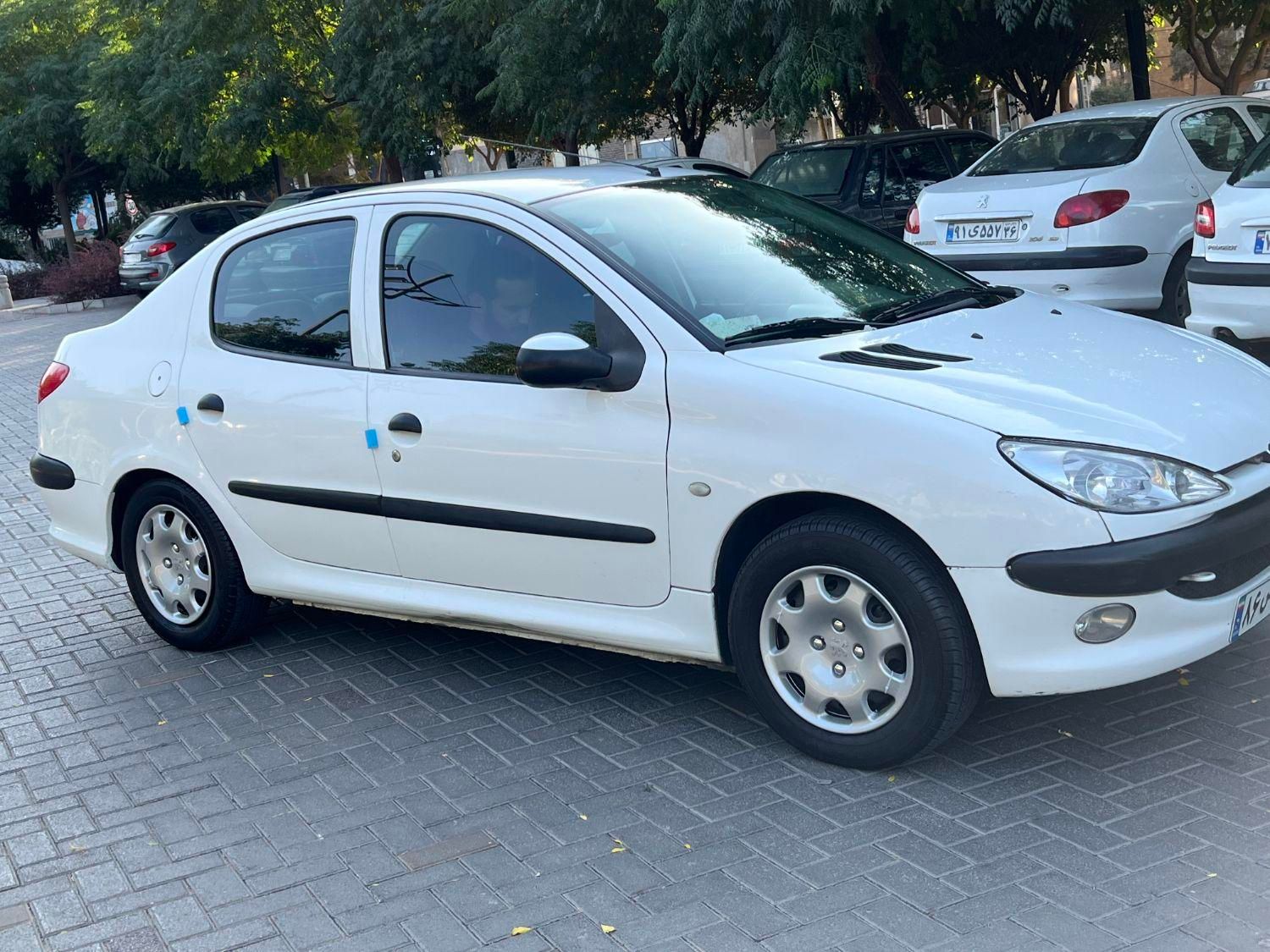 پژو ۲۰۶ صندوق دار v8 - 1395
