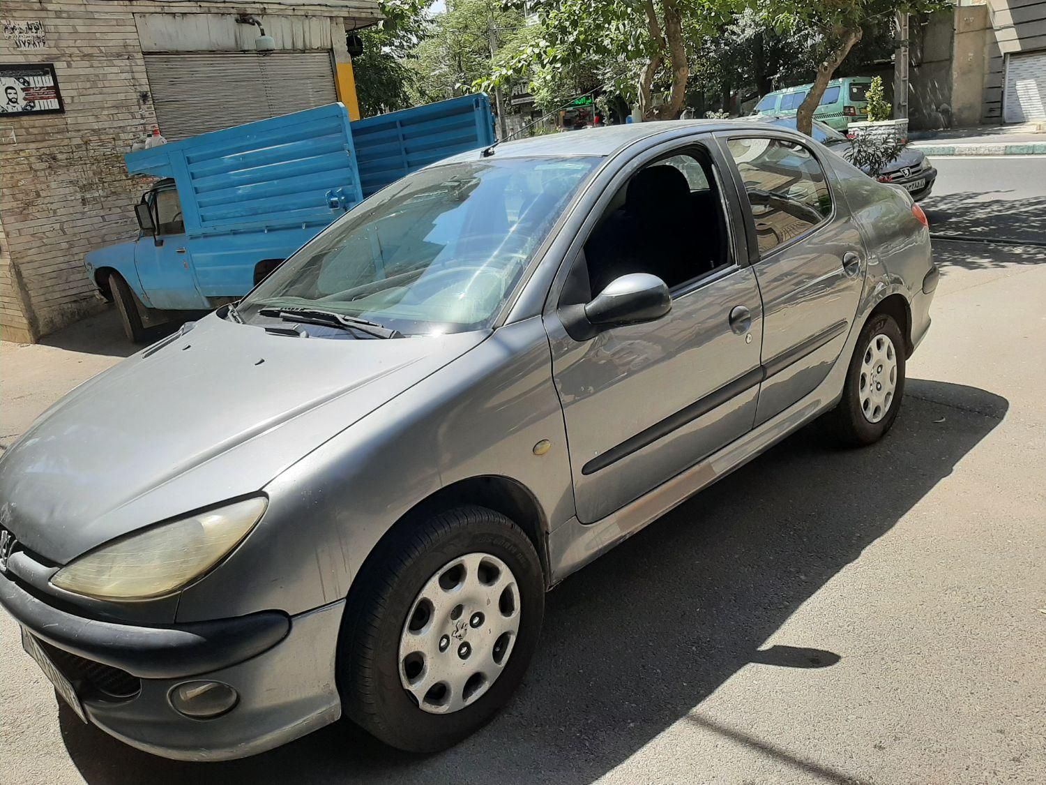 پژو ۲۰۶ صندوق دار v8 - 1386