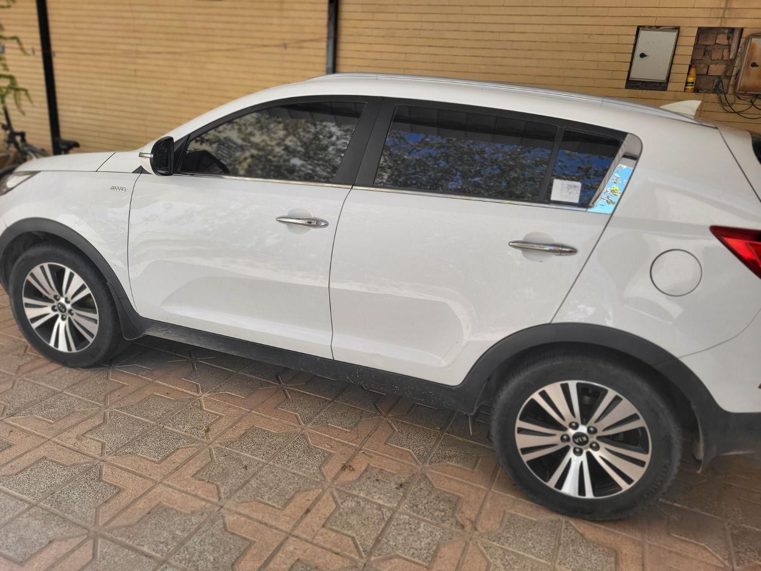 کیا اسپورتیج 4 سیلندر فول 2400cc - 2014