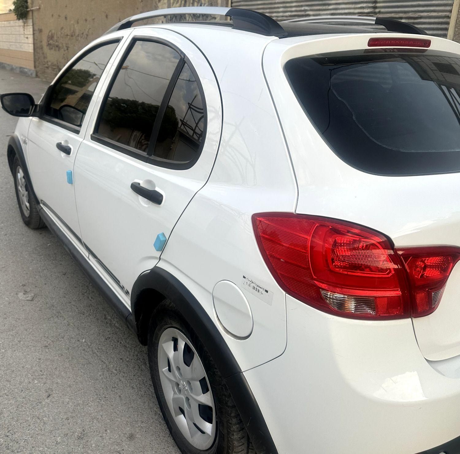 کوییک R دنده‌ای - 1402