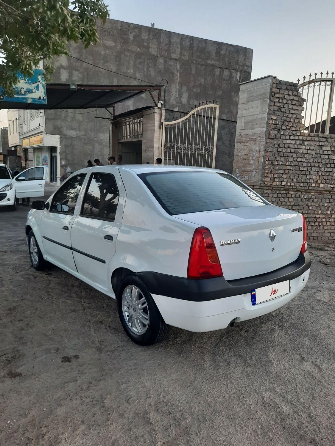 رنو تندر 90 E2 - 1397