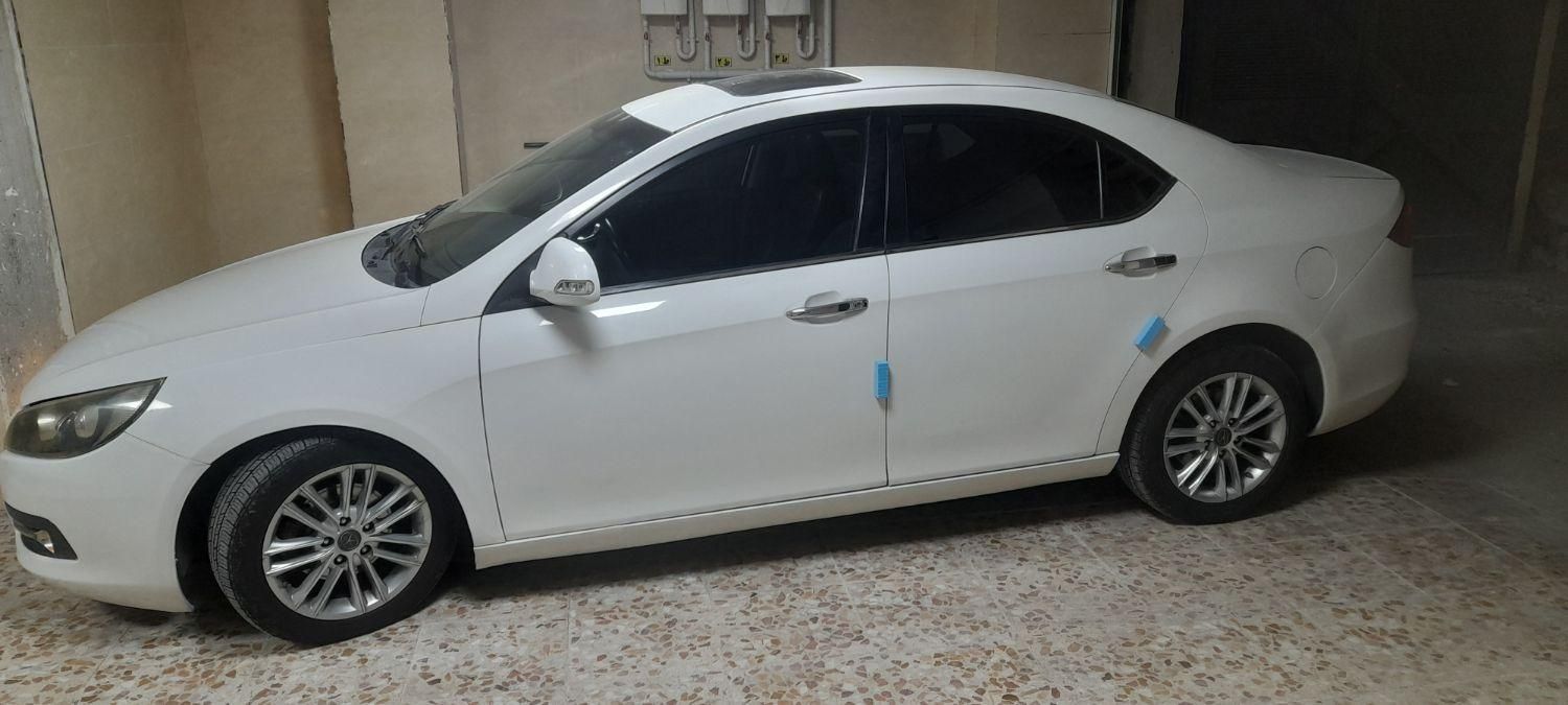 جک J5 اتوماتیک - 1394