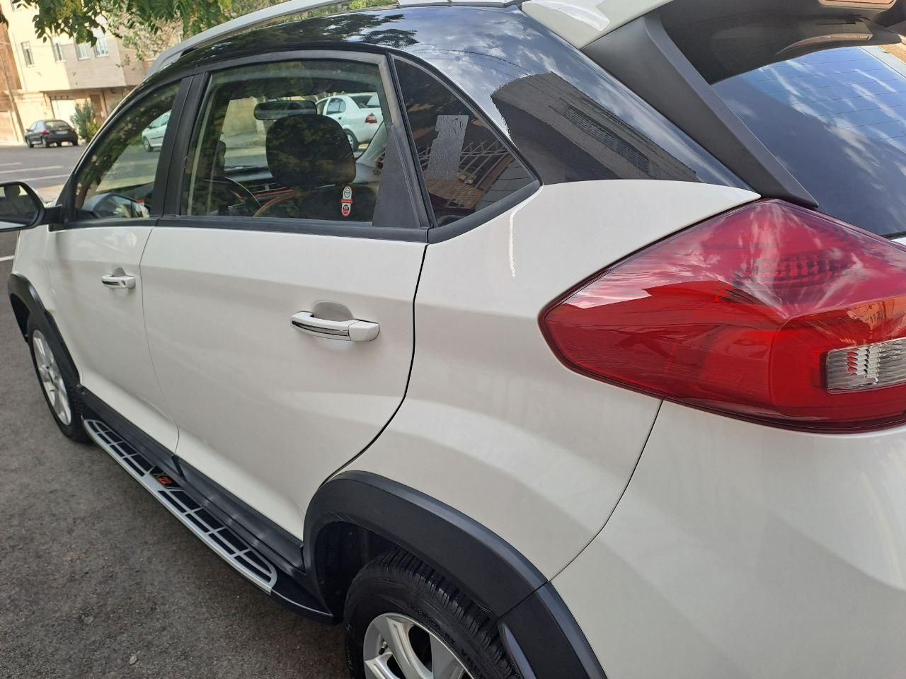 ام وی ام X22 دنده‌ای لاکچری - 1399