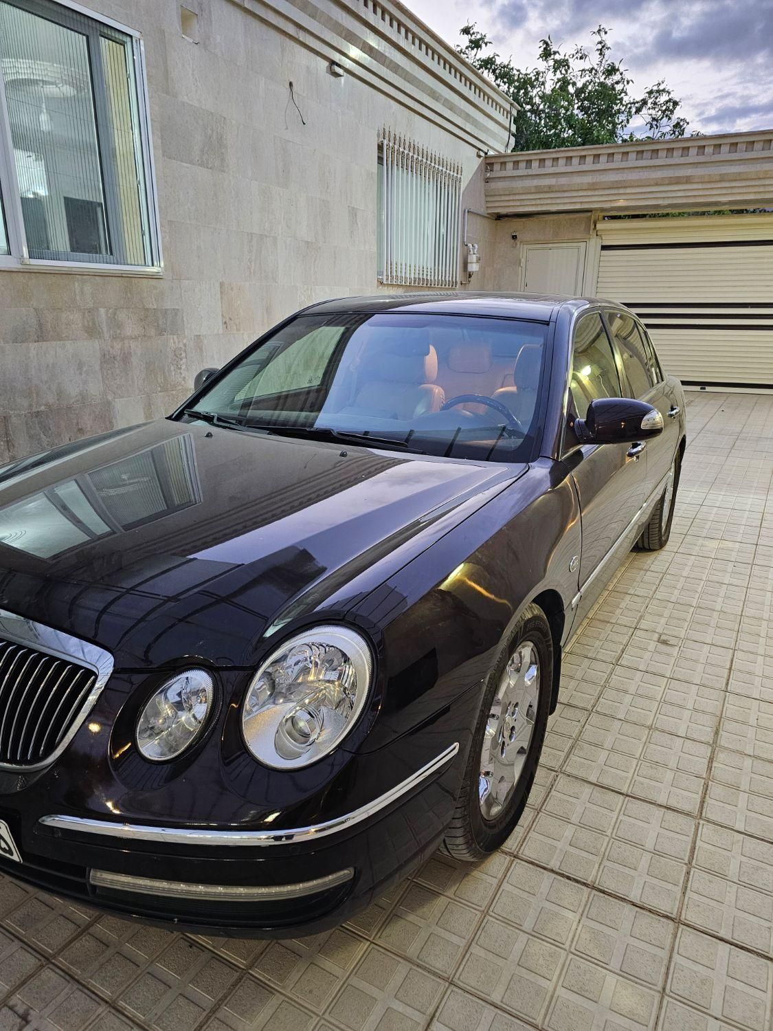 کیا اپیروس سوپر رویال - 2009
