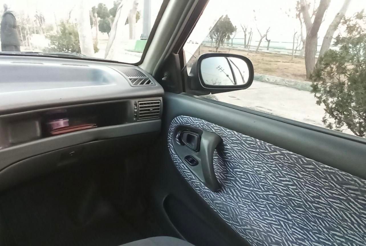 دوو سیلو سدان - 1381