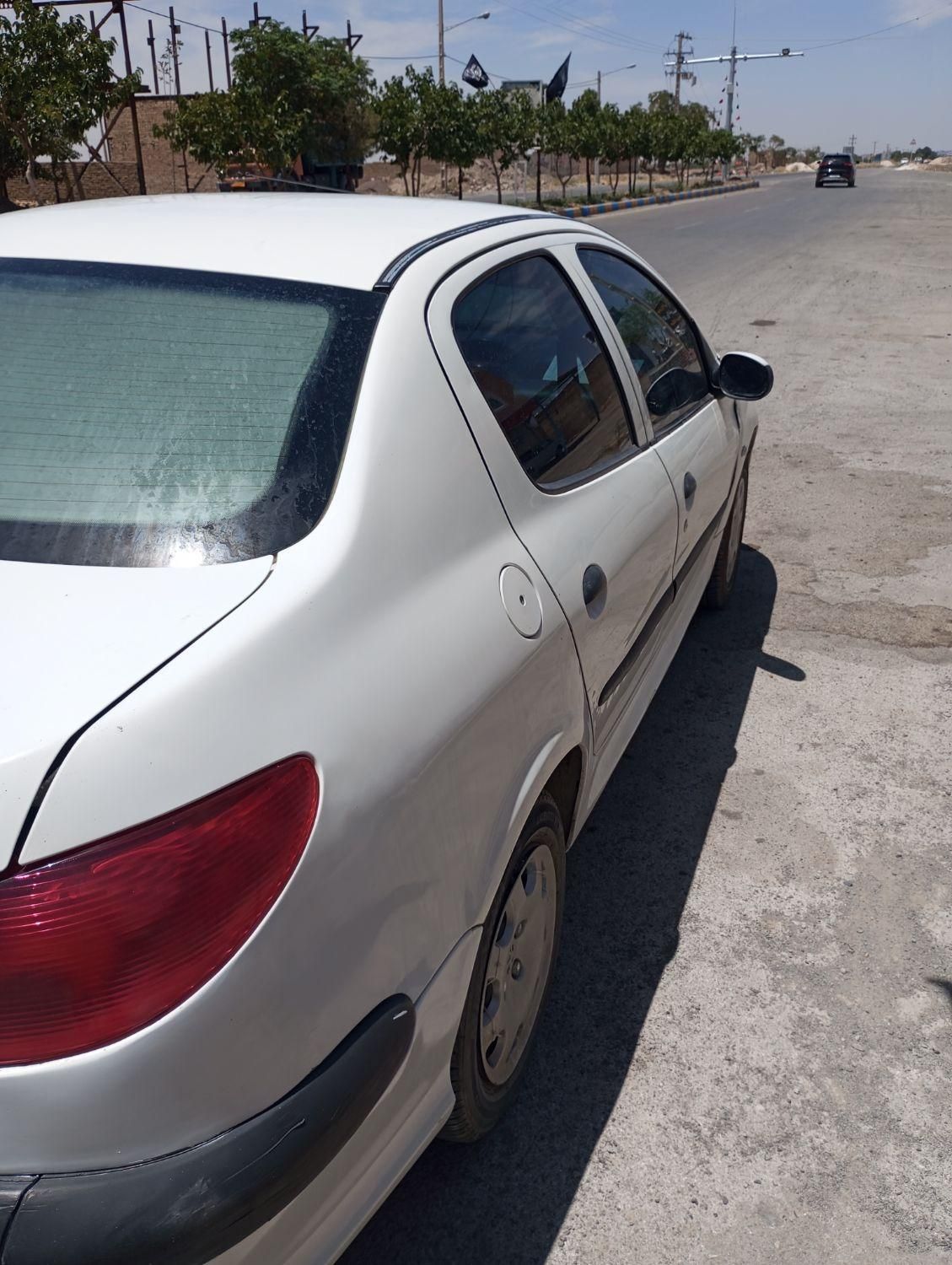 پژو ۲۰۶ صندوق دار v20 - 1389